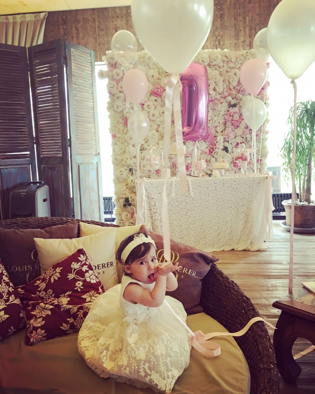 Дочке Иланы Юрьевой исполнился 1 год - «Шоу-Бизнес» Дочке Иланы Юрьевой исполнился 1 год - «Шоу-Бизнес»