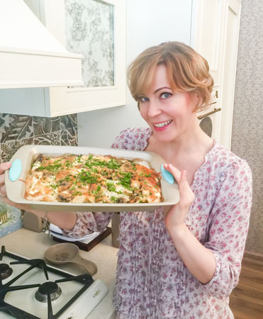 Картошка с грибами в духовке: рецепт от Марии Куликовой - «Дом»