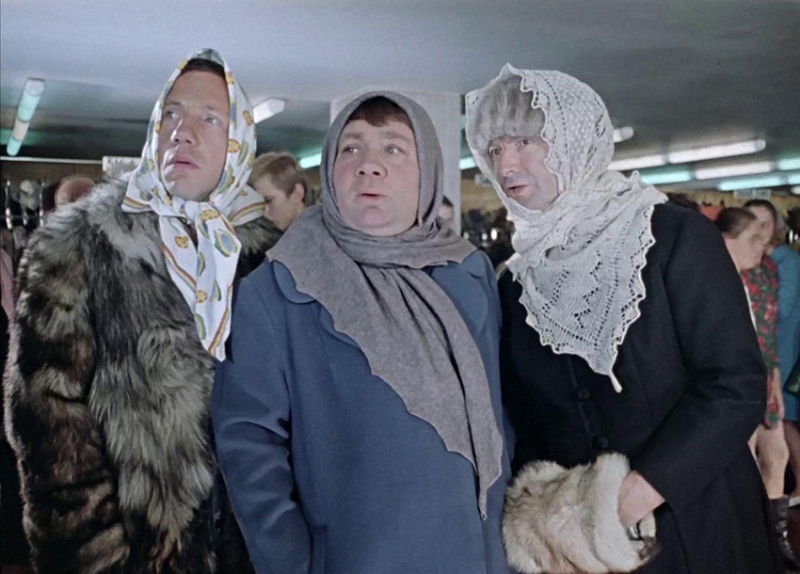 1. Длинная шуба  - «Мода»