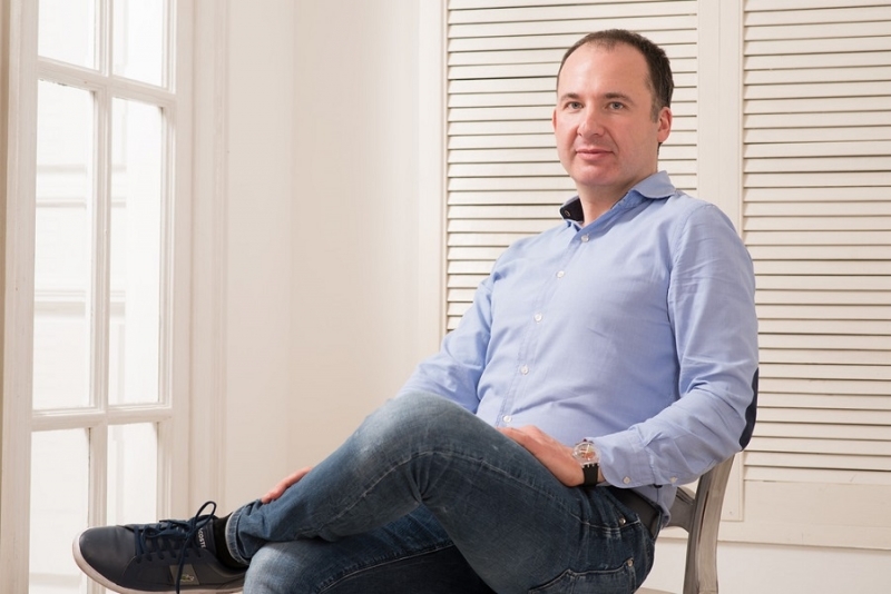 Любовь — не вздохи на скамейке - «Любовь»