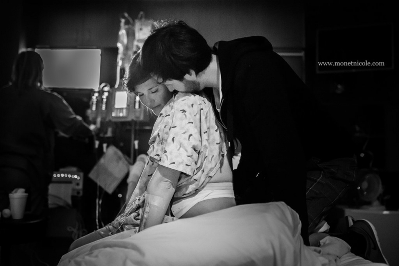 24 удивительных фото новорожденных от Моне Николь, сделанных сразу после родов