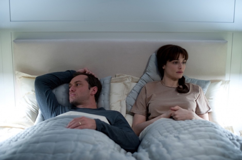 1. Любовь — это когда ты не можешь быть счастливой, если ему плохо - «Любовь»