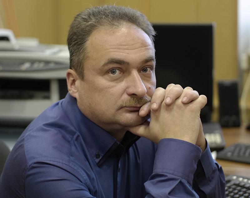 «Я терпеливо жду встречи с той, с которой смогу вместе идти рука об руку» - «Любовь»