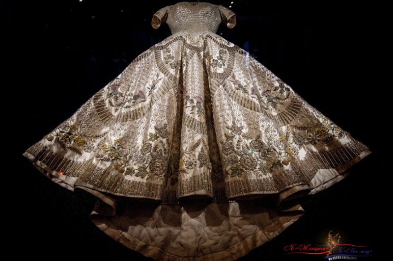 Свадебное платье Елизаветы II можно увидеть в Лондоне - «Дети»