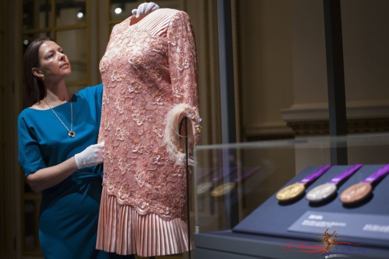 Свадебное платье Елизаветы II можно увидеть в Лондоне - «Дети»