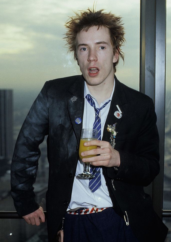 10 невероятно растолстевших рок-музыкантов