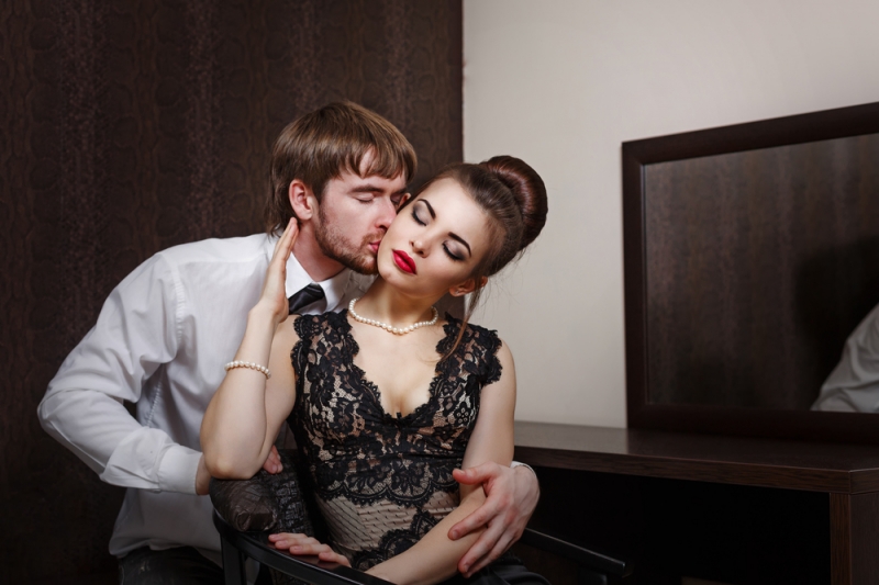 Как организовать романтический вечер дома