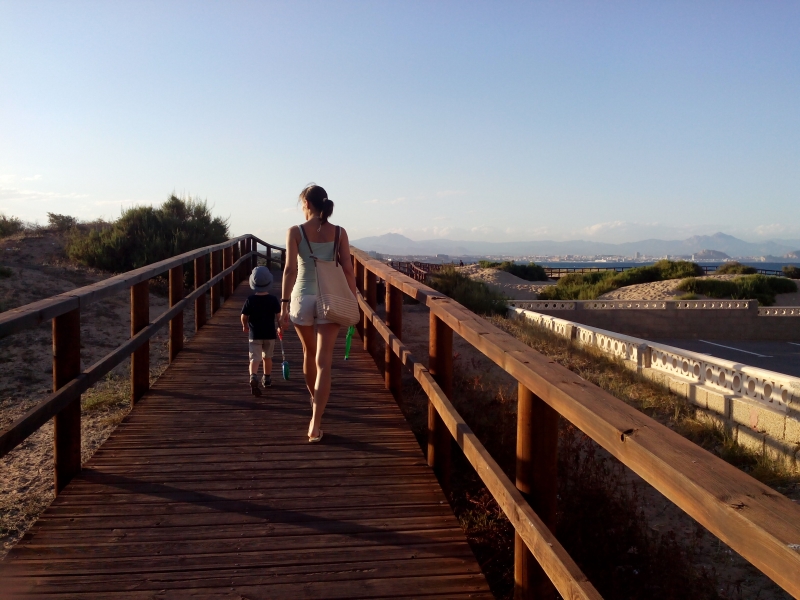 Личный опыт: как мой ребенок никому не мешал в Испании - «Развлечения»