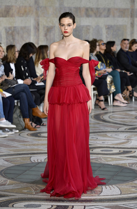 Показ Giambattista Valli Couture - «Стиль жизни» Показ Giambattista Valli Couture - «Стиль жизни»