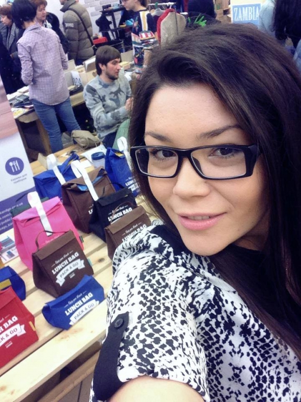 Как отказаться от зарплаты топ-менеджера и начать шить сумочки для обедов - «Бизнес»