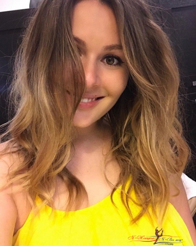 Без макияжа лицо Марии Кожевниковой слилось в одно пятно - «Отдых»