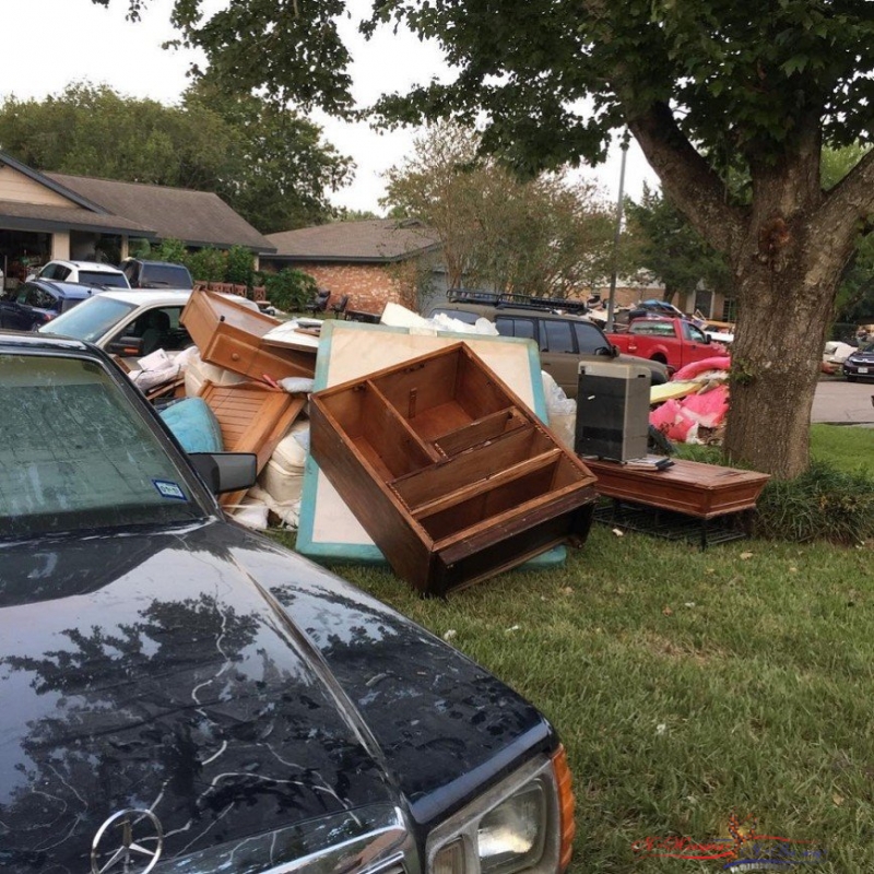 Кто из знаменитостей помогает пострадавшим от урагана «Харви» - «Отдых»