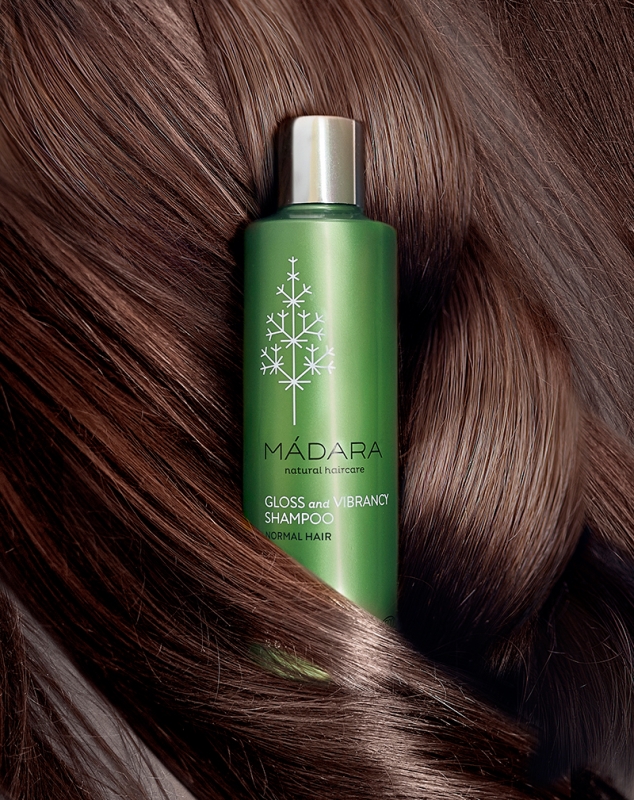 Как сохранить естественную красоту и здоровье волос: 3 проверенных способа - «Уход»