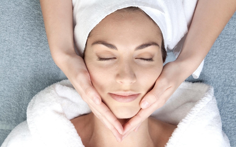 Как выбрать химический пилинг: 3 правила и мнение косметолога - «Уход»