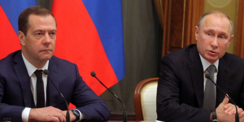 Бизнесмены пожаловались Путину на Медведева - «Бизнес»