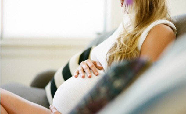 Почему во время беременности болит спина, и что с этим делать - «Беременность»
