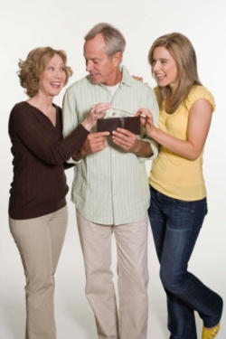Брак и расчеты: финансовые отношения в семье - «Семья»