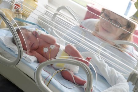 Как уменьшить боль у новорожденного в роддоме и детской больнице - «Новорожденный»