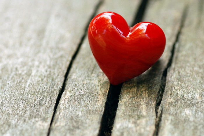 Как провести 14 февраля одинокой девушке, чтобы встретить свою любовь: 4 совета от психолога - «Семейные отношения»