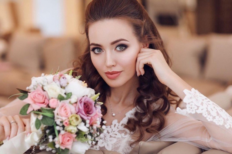 «Повезло Тарасову!»: Анастасия Костенко поделилась свадебными снимками - «Психология»