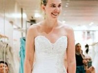 Фотограф показал, как слепая невеста выбирала свадебное платье мечты - «Про жизнь»