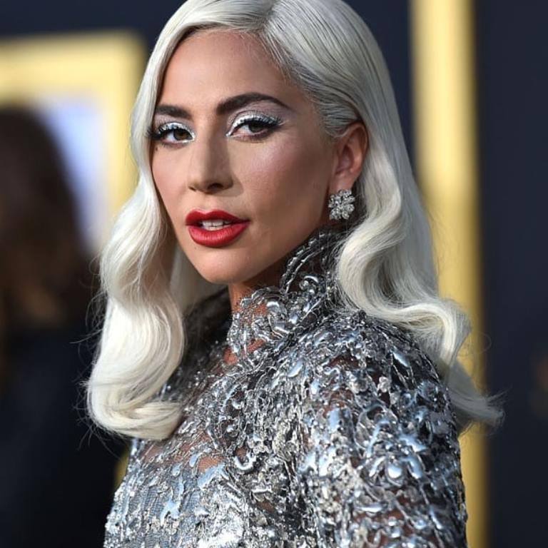 Леди Гага пришла на премьеру фильма в образе Снежной королевы - «Красота»