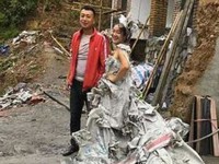 Китаянка сшила свадебное платье из цементных мешков - «Про жизнь»