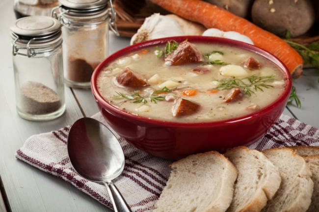 Мучной суп с копчеными колбасками - «Первое блюдо»