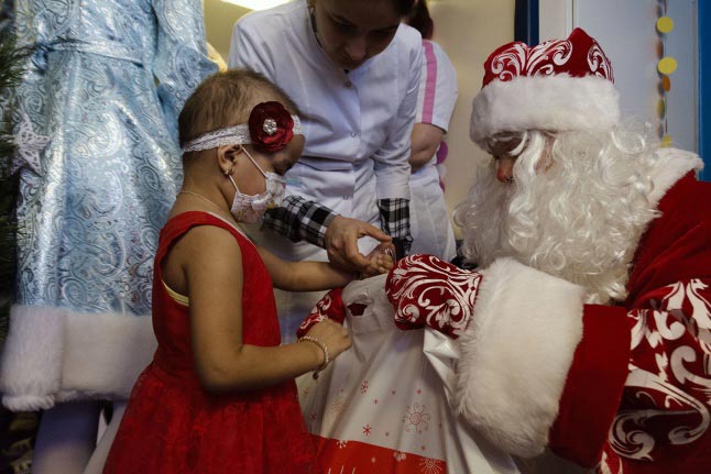 Стать Дедом Морозом: 12 адресов, где ждут подарков к Новому году - «Досуг и хобби»