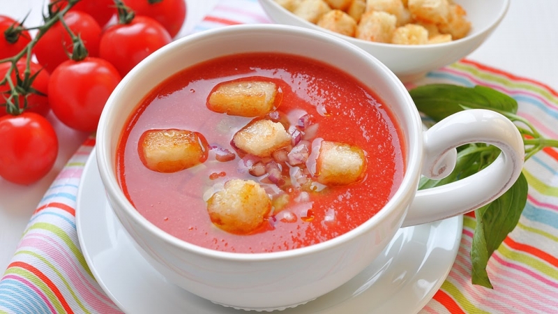Гаспачо (холодный томатный суп). Готовим дома - YouTube - «Видео советы»