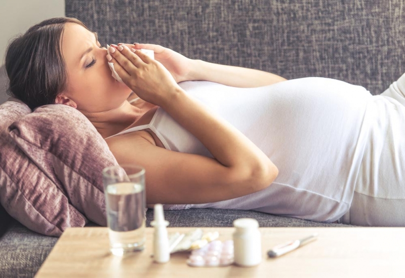 Чем лечить кашель и насморк во время беременности: какие лекарства можно - «Беременность и роды»