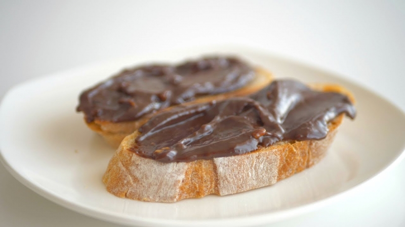 Шоколадная паста "а-ля Nutella" за 5 минут - YouTube - «Видео советы»