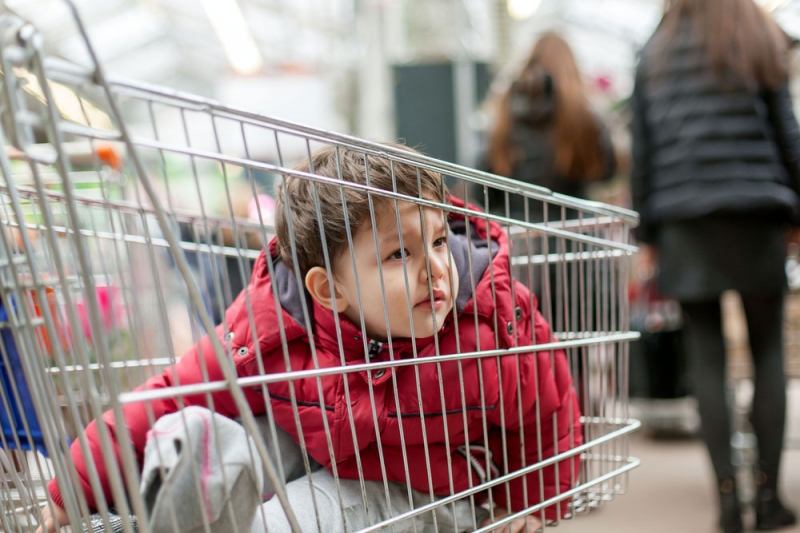 Как отучить ребенка от истерик в магазине - «Дети»