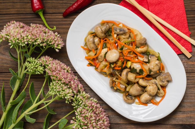 Идеальная закуска: готовим вкусные грибочки по-корейски - «Я и Кухня»