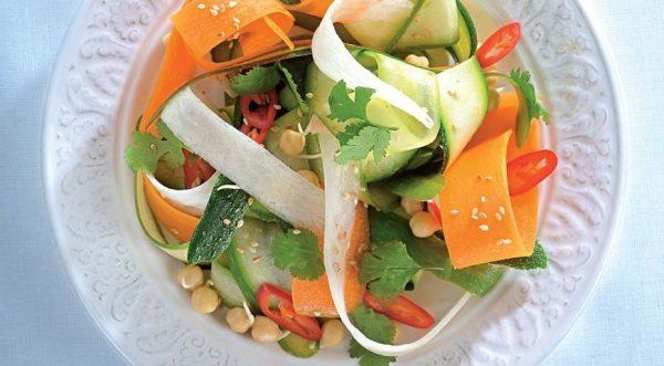 Салат из овощной лапши - «Закуски»