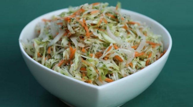 Витаминный салат из капусты - «Закуски»