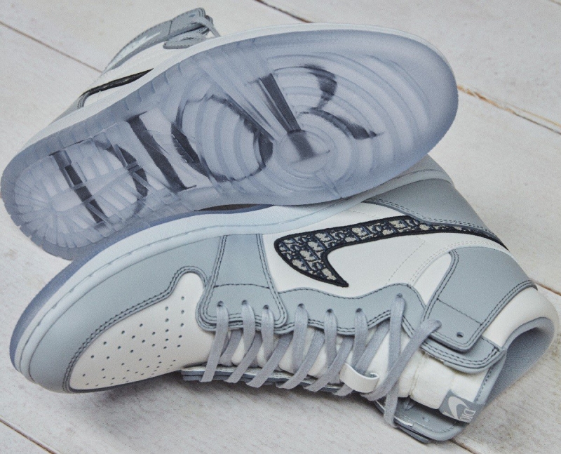 Dior выпустил лимитированную серию знаменитых кроссовок Jordan - «Красота»