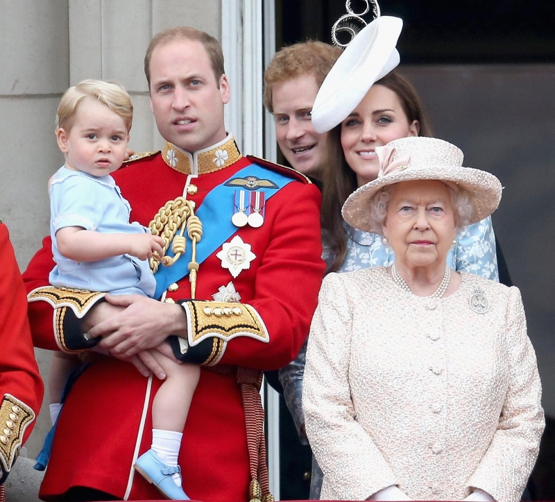 Лорд-верховный комиссар: принц Уильям получил новый титут от королевы Елизаветы II - «Домашние Питомцы»