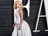 Хайди Клум, Леди Гага и другие звезды в самых нелепых нарядах за всю историю «Оскара» - «Я и Мода»