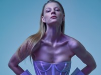 37-летняя Светлана Ходченкова снялась в откровенной фотосессии для Vogue - «Я и Мода»