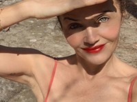 51-летняя Хелена Кристенсен показала безупречную фигуру в купальнике - «Я как Звезда»