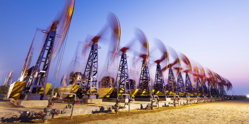 Нефть обновила антирекорд - «Бизнес»