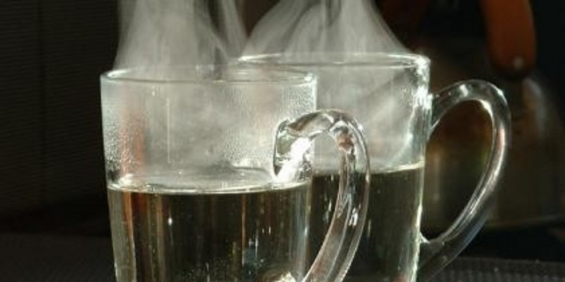 7 причин пить теплую воду натощак - «Здоровье»
