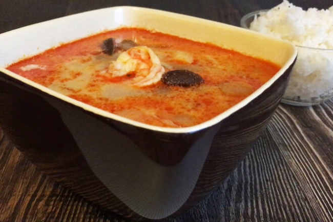 Острый тайский суп Том Ям с креветками - «Первое блюдо»