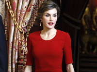 5 стильных приемов Летиции — блистательной королевы Испании - «Я и Мода»