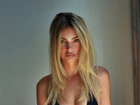 29-летняя модель Эмили Ратаковски неожиданно стала блондинкой - «Я как Звезда»