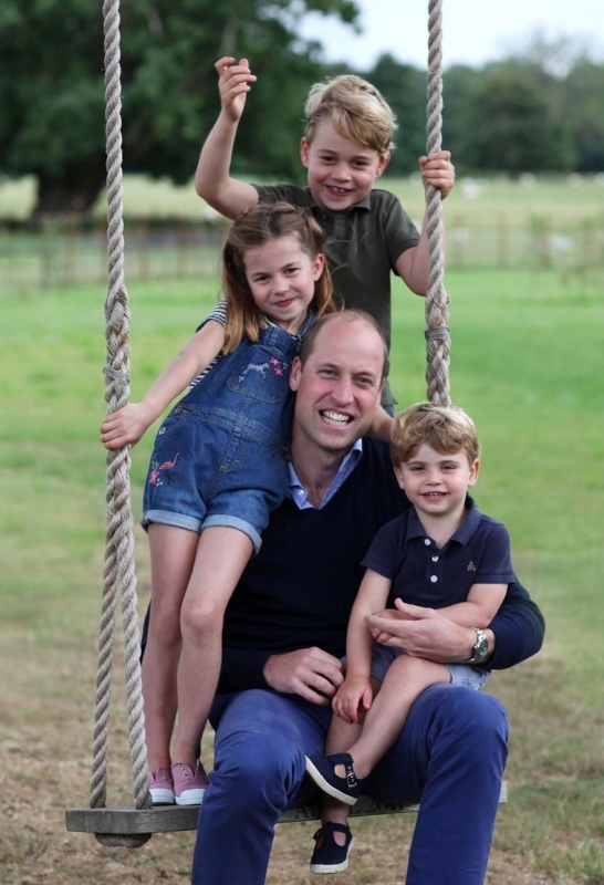 Двойной праздник: принц Уильям провел свой день рождения, веселясь с подросшими детьми - «Домашние Питомцы»