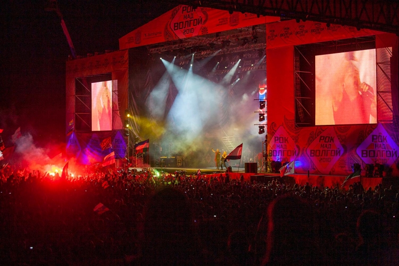 Фестиваль «Рок на Волге 2020» пройдет в онлайне с участием любимых групп «Сплин» и «Би-2» - «Домашние Питомцы»