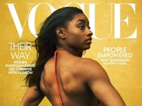 23-летняя американская гимнастка украсила сразу две обложки Vogue - «Я как Звезда»