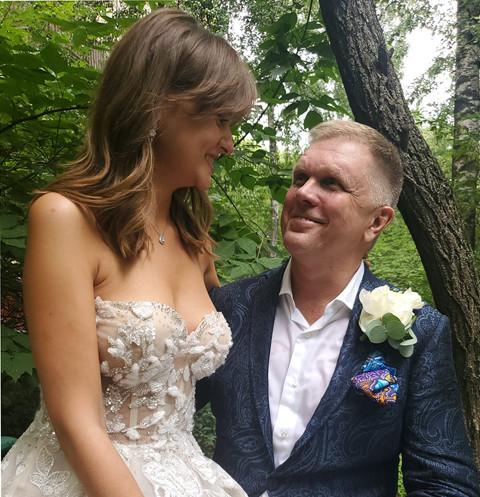 «Летописец Путина» Андрей Колесников женился на подчиненной, которая моложе на 25 лет - «Я и Отдых»